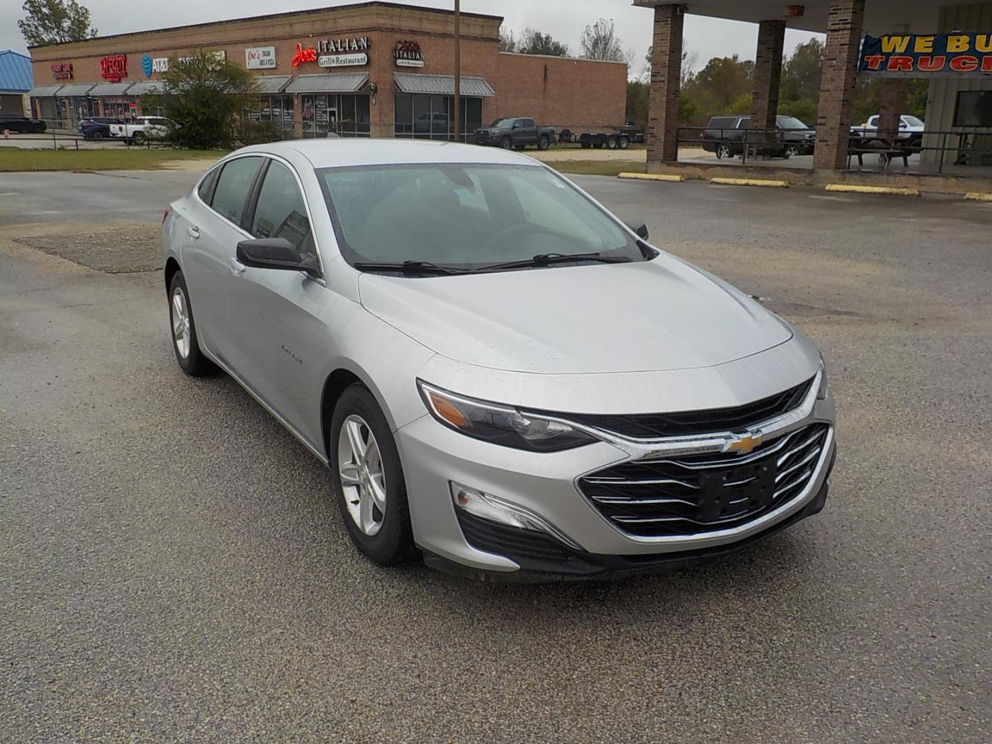 2021 Silver /Black Chevrolet Malibu 1FL (1G1ZC5ST4MF) with an 1.5L L4 DOHC 16V engine, 6A transmission, located at 1617 W Church Street, Livingston, TX, 77351, (936) 327-3600, 30.710995, -94.951157 - These Malibu's are good running and driving cars that are VERY ECONOMICAL to operate - Photo#1