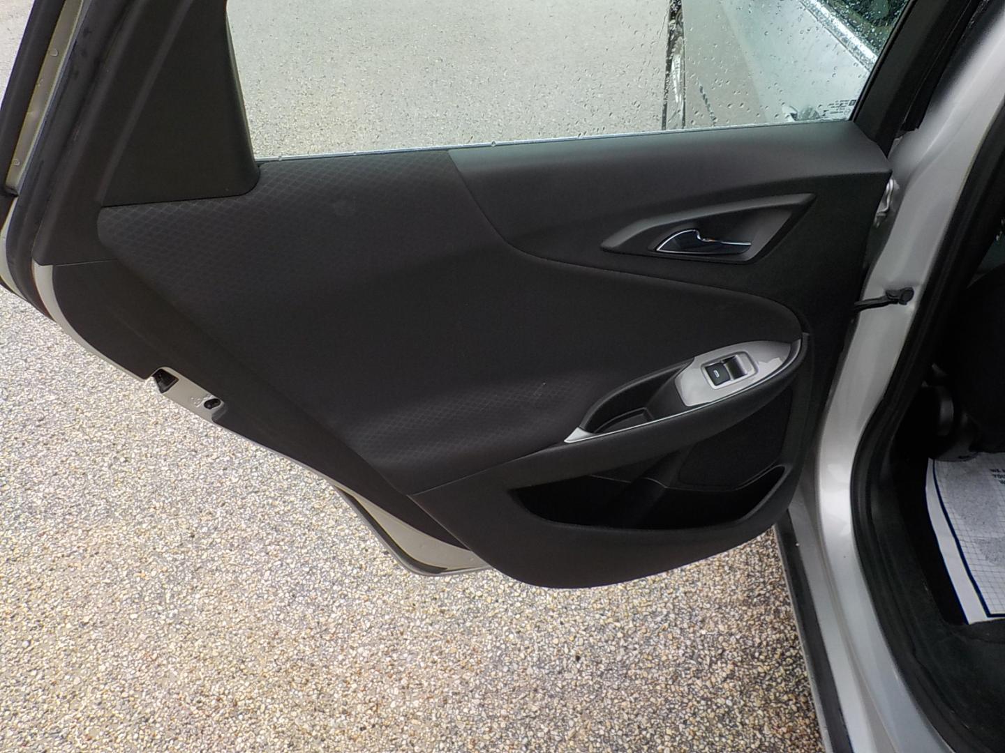 2021 Silver /Black Chevrolet Malibu 1FL (1G1ZC5ST4MF) with an 1.5L L4 DOHC 16V engine, 6A transmission, located at 1617 W Church Street, Livingston, TX, 77351, (936) 327-3600, 30.710995, -94.951157 - These Malibu's are good running and driving cars that are VERY ECONOMICAL to operate - Photo#11