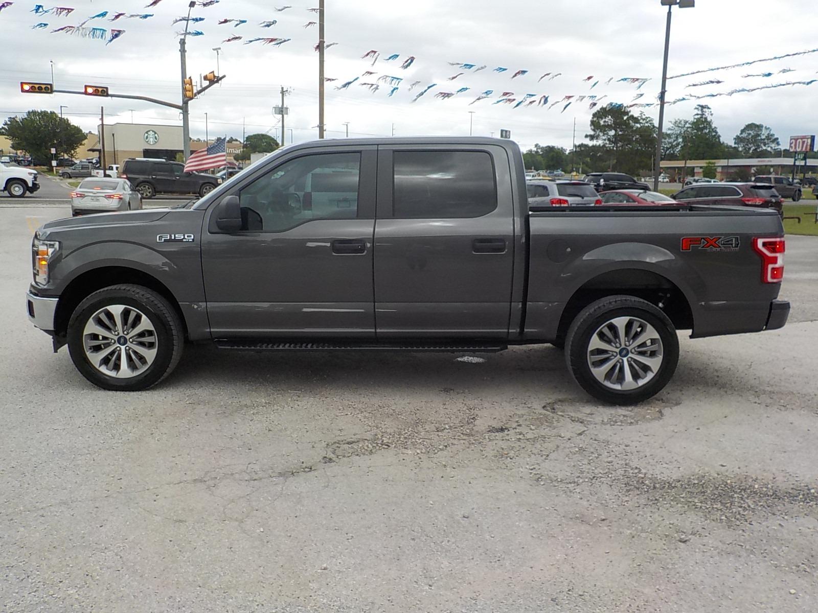 2018 Gray Ford F-150 XLT SuperCrew 6.5-ft. Bed 4WD (1FTEW1EP9JK) with an 2.7L V6 DOHC 24V engine, 6A transmission, located at 1617 W Church Street, Livingston, TX, 77351, (936) 327-3600, 30.710995, -94.951157 - Exceptional is what comes to mind when I look at this truck! - Photo #3