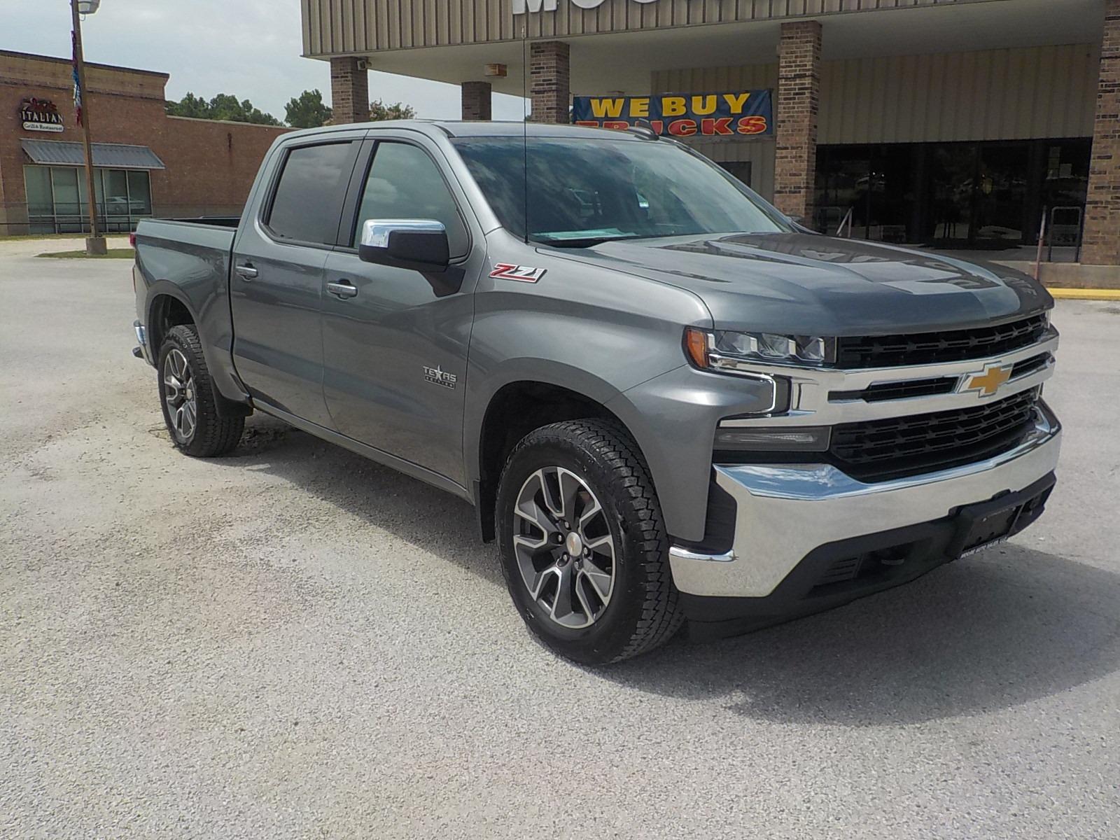 2021 Gray /Black Chevrolet Silverado 1500 LT Crew Cab 4WD (3GCUYDEDXMG) with an 5.3L V8 OHV 16V engine, 6A transmission, located at 1617 W Church Street, Livingston, TX, 77351, (936) 327-3600, 30.710995, -94.951157 - ONE OWNER!! GOOD MILES!! Z71 4X4!! - Photo #1