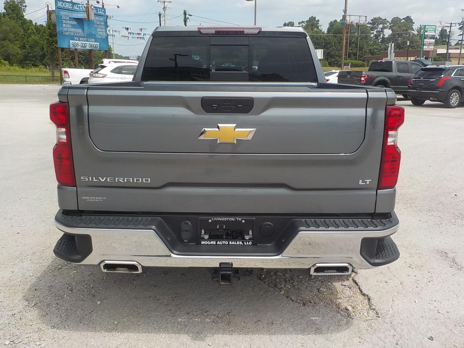 2021 Gray /Black Chevrolet Silverado 1500 LT Crew Cab 4WD (3GCUYDEDXMG) with an 5.3L V8 OHV 16V engine, 6A transmission, located at 1617 W Church Street, Livingston, TX, 77351, (936) 327-3600, 30.710995, -94.951157 - ONE OWNER!! GOOD MILES!! Z71 4X4!! - Photo #7
