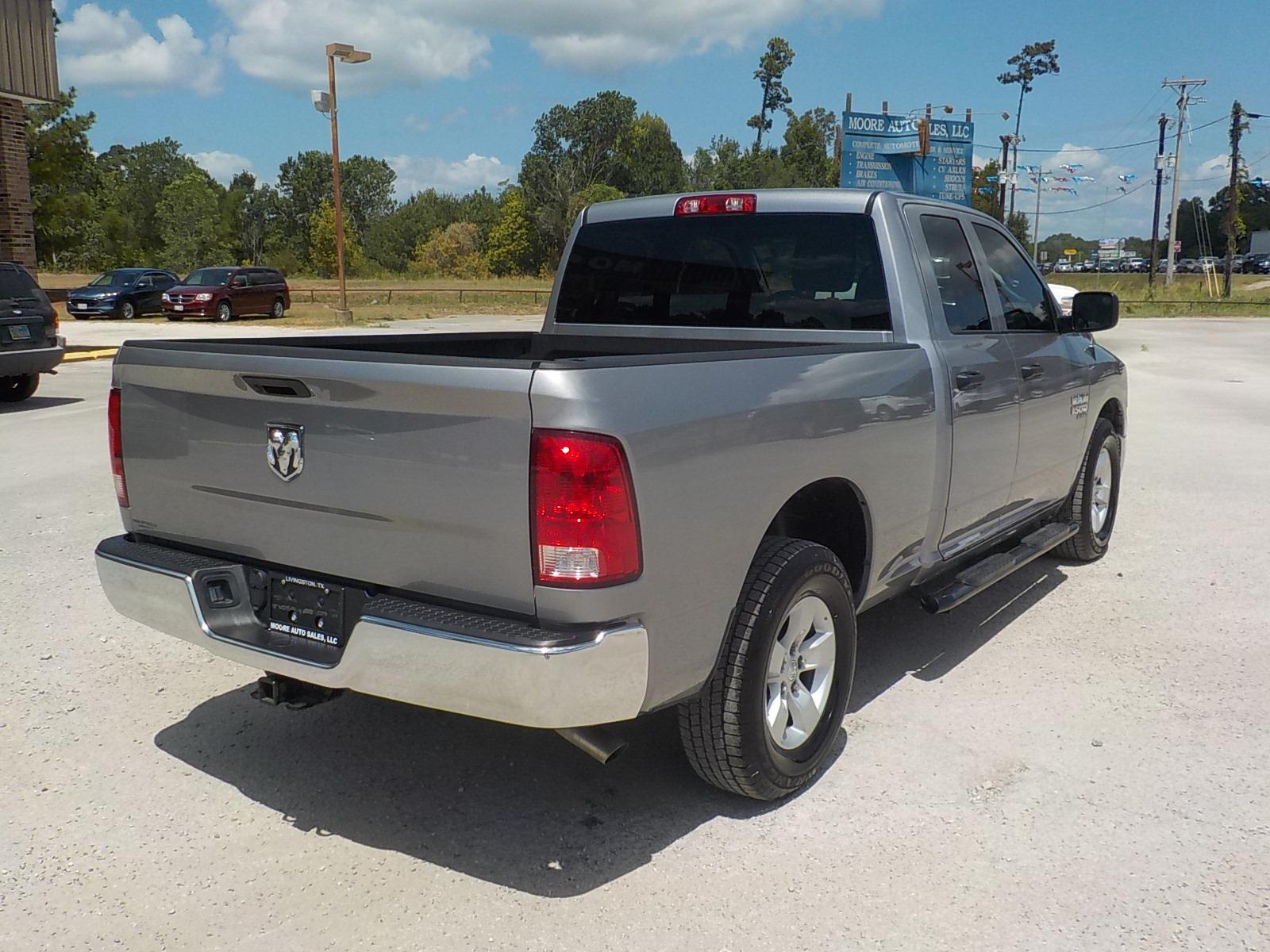 2022 Silver /Gray RAM 1500 Classic Tradesman Quad Cab 2WD (1C6RR6FG2NS) with an 3.6L V6 DOHC 24V FFV engine, 8A transmission, located at 1617 W Church Street, Livingston, TX, 77351, (936) 327-3600, 30.710995, -94.951157 - LOW MILES!! Great truck! - Photo #6