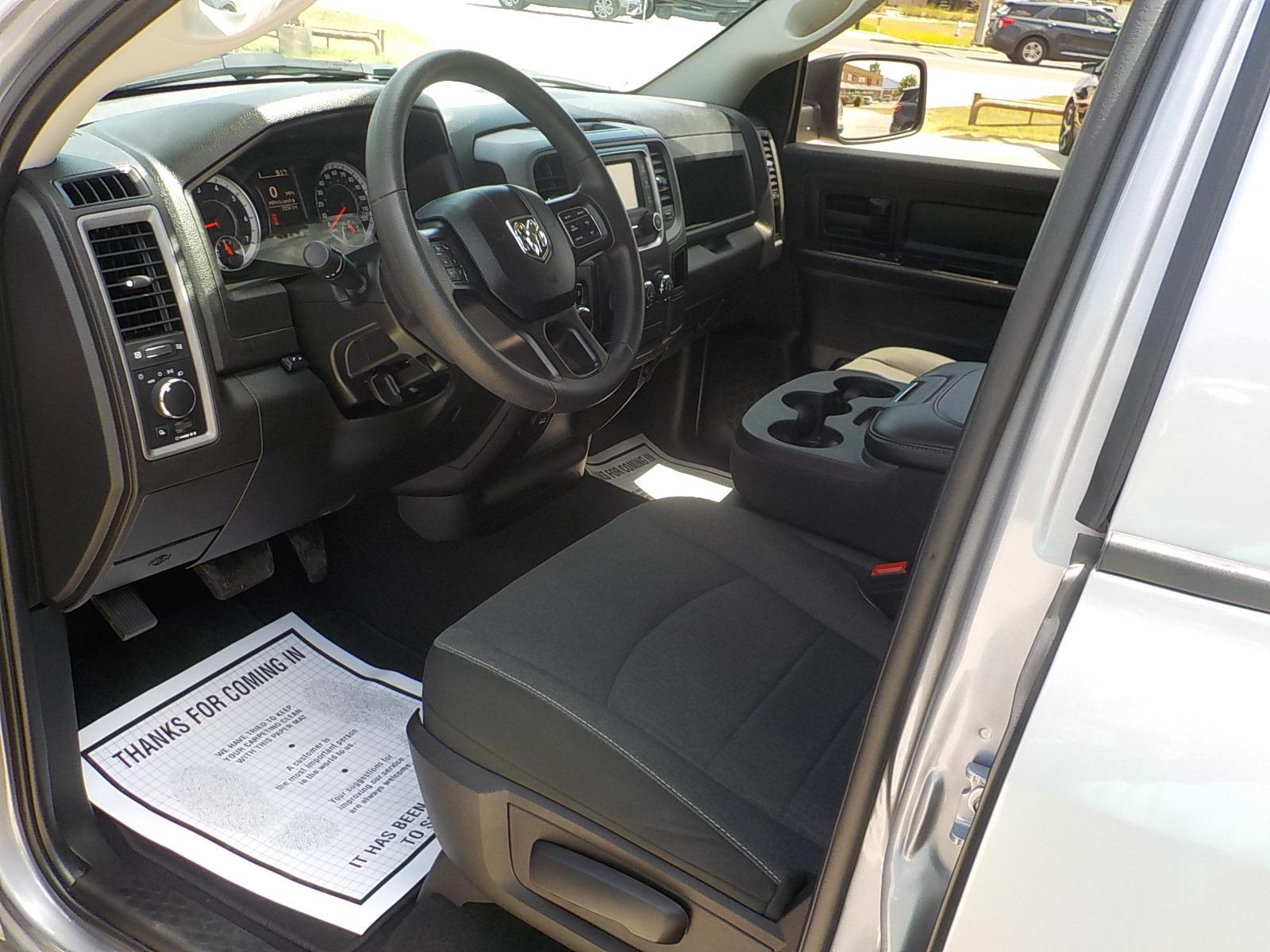 2022 Silver /Gray RAM 1500 Classic Tradesman Quad Cab 2WD (1C6RR6FG2NS) with an 3.6L V6 DOHC 24V FFV engine, 8A transmission, located at 1617 W Church Street, Livingston, TX, 77351, (936) 327-3600, 30.710995, -94.951157 - LOW MILES!! Great truck! - Photo #8