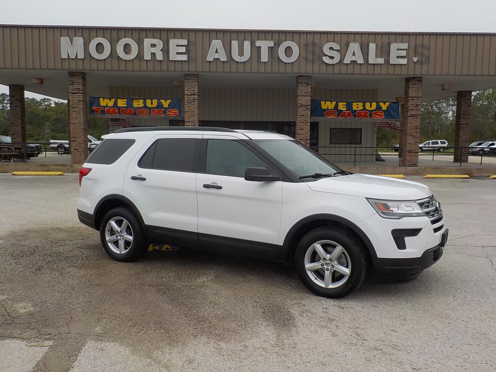 photo of 2018 Ford Explorer Base 4WD