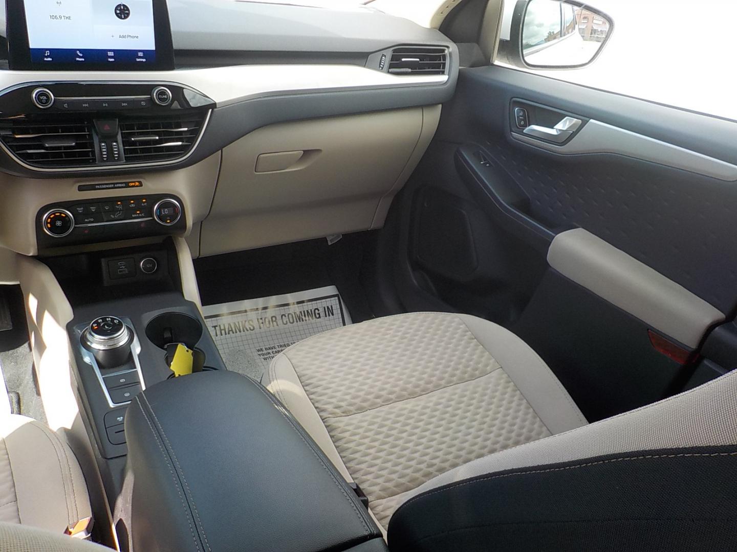 2020 White /Tan Ford Escape SE (1FMCU0G65LU) with an 1.5L L3 engine, 6A transmission, located at 1617 W Church Street, Livingston, TX, 77351, (936) 327-3600, 30.710995, -94.951157 - EFFICIENT!! That's the word that comes to mind with these Escape's - Photo#12