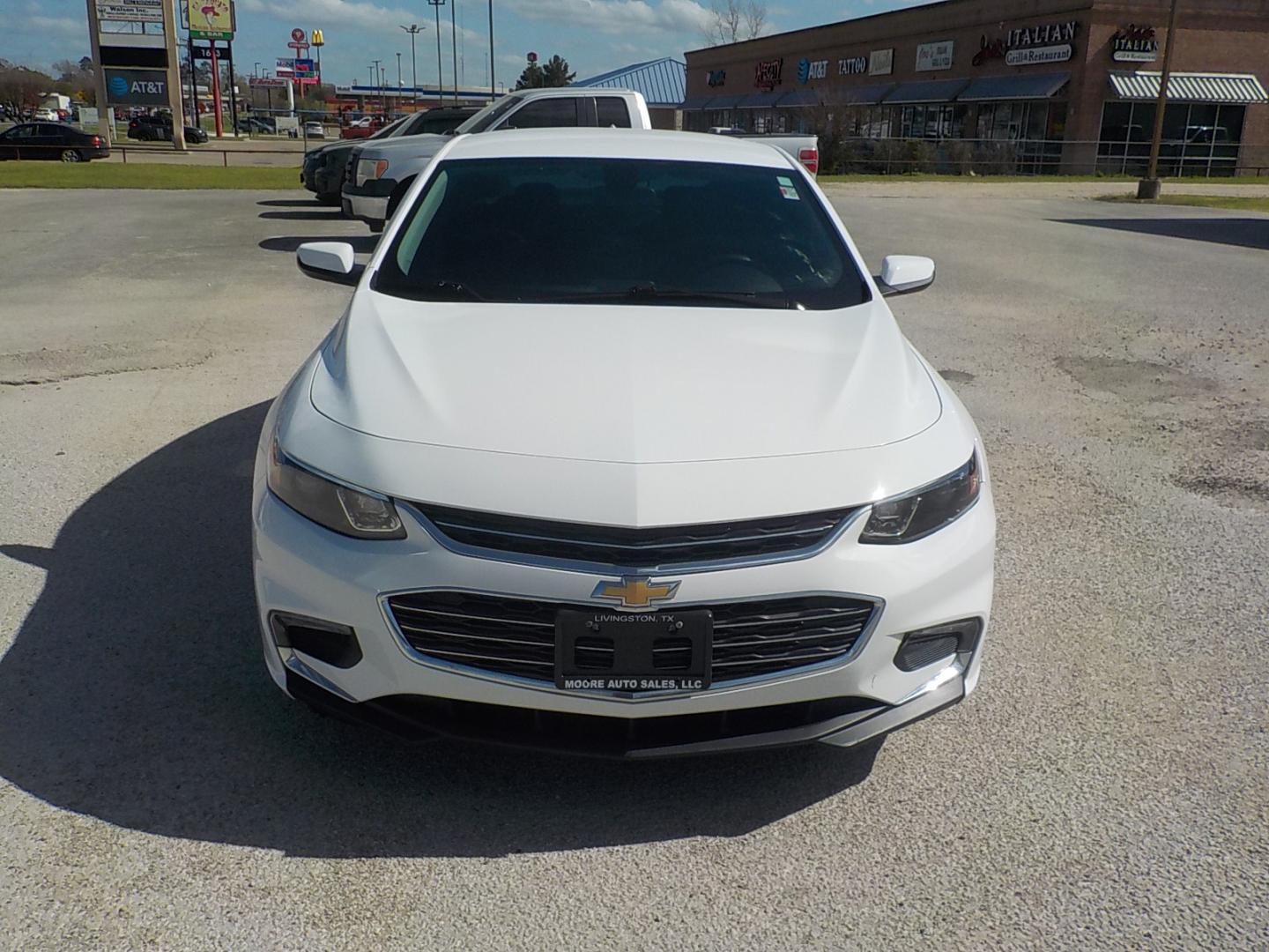 2018 White /Black Chevrolet Malibu LT (1G1ZD5STXJF) with an 1.5L L4 DOHC 16V engine, 6A transmission, located at 1617 W Church Street, Livingston, TX, 77351, (936) 327-3600, 30.710995, -94.951157 - I love these vehicles!! Family size and economical to boot!! - Photo#1