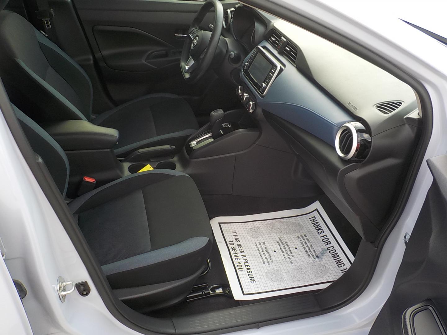 2024 Gray /Black Nissan Versa SV (3N1CN8EV5RL) with an 1.6L L4 DOHC 16V engine, CVT transmission, located at 1617 W Church Street, Livingston, TX, 77351, (936) 327-3600, 30.710995, -94.951157 - Really an exceptional vehicle with a unique color!! - Photo#17