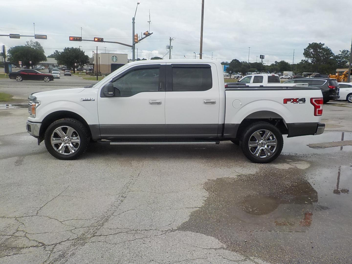 2019 White/Tan /gray Ford F-150 XLT SuperCrew 6.5-ft. Bed 4WD (1FTEW1E43KK) with an 3.5L V6 TURBO engine, 6A transmission, located at 1617 W Church Street, Livingston, TX, 77351, (936) 327-3600, 30.710995, -94.951157 - ONE OWNER!! Local truck! - Photo#4