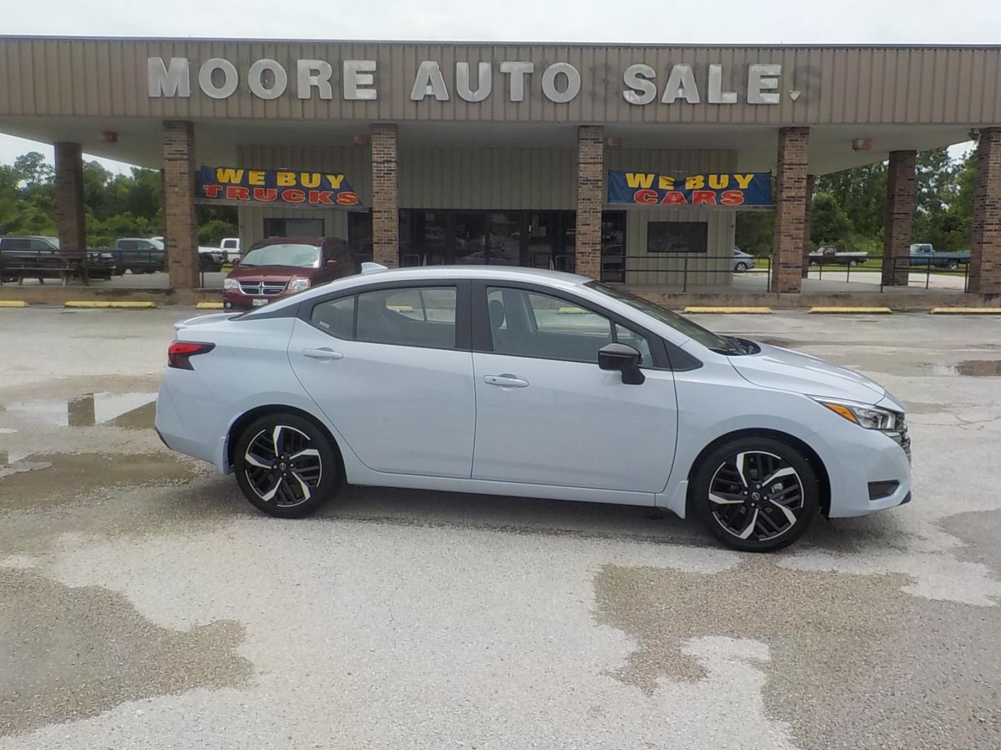 2024 Gray /Black Nissan Versa SR (3N1CN8FV5RL) with an 1.6L L4 DOHC 16V engine, CVT transmission, located at 1617 W Church Street, Livingston, TX, 77351, (936) 327-3600, 30.710995, -94.951157 - Great car that will save you MONEY!! - Photo#0