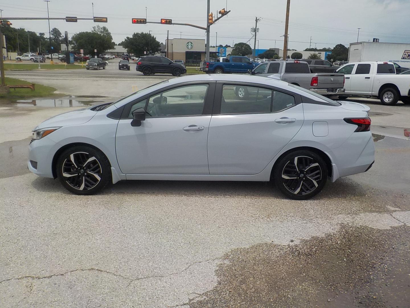 2024 Gray /Black Nissan Versa SR (3N1CN8FV5RL) with an 1.6L L4 DOHC 16V engine, CVT transmission, located at 1617 W Church Street, Livingston, TX, 77351, (936) 327-3600, 30.710995, -94.951157 - Great car that will save you MONEY!! - Photo#4