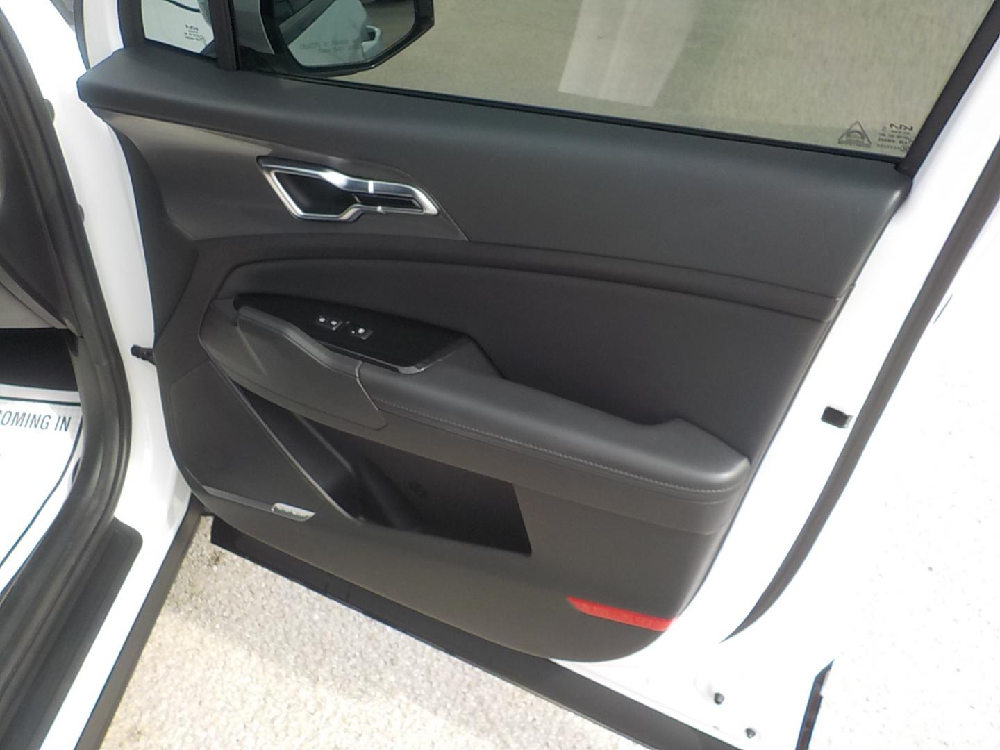 2023 White /Black Kia Sportage SX-Prestige (5XYK53AF2PG) with an 2.5L V6 DOHC 24V engine, 8A transmission, located at 1617 W Church Street, Livingston, TX, 77351, (936) 327-3600, 30.710995, -94.951157 - SPORTY!! NICE!! 1ST two words that come to mind when I see this one! - Photo#18