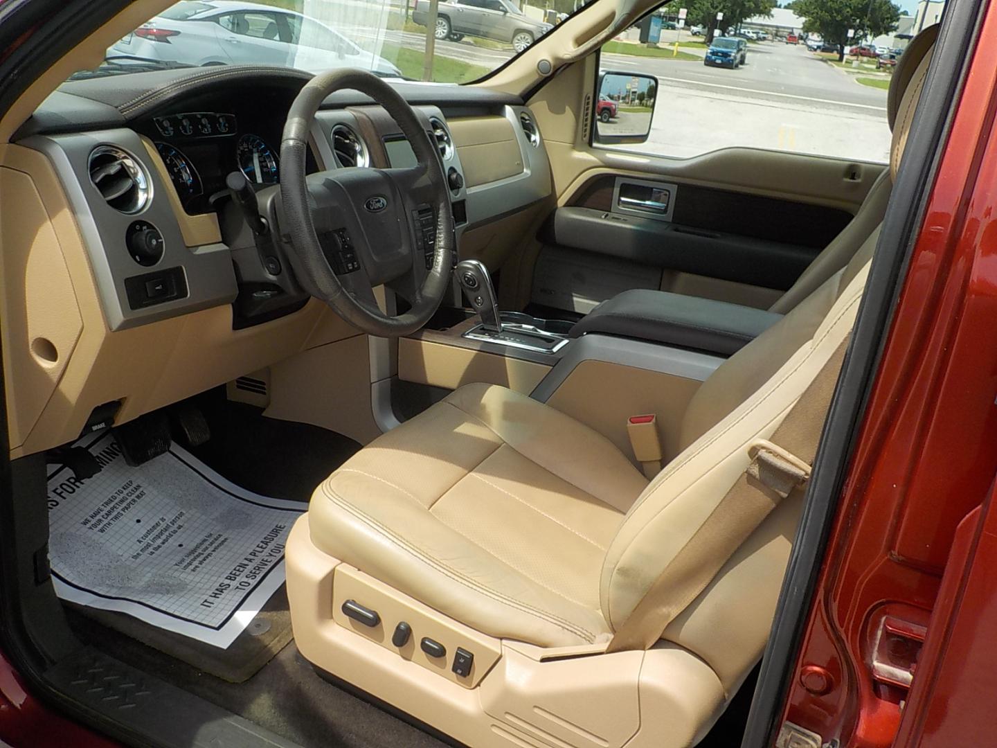 2014 Copper/Tan /Beige Ford F-150 Lariat SuperCrew 5.5-ft. Bed 4WD (1FTFW1EFXEK) with an 5.0L V8 engine, 6-Speed Automatic transmission, located at 1617 W Church Street, Livingston, TX, 77351, (936) 327-3600, 30.710995, -94.951157 - Good looking truck that runs and drives great!! - Photo#8
