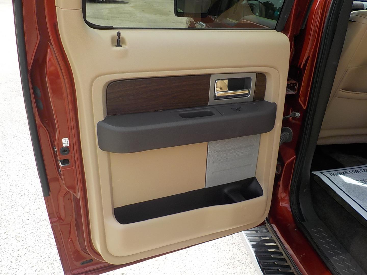 2014 Copper/Tan /Beige Ford F-150 Lariat SuperCrew 5.5-ft. Bed 4WD (1FTFW1EFXEK) with an 5.0L V8 engine, 6-Speed Automatic transmission, located at 1617 W Church Street, Livingston, TX, 77351, (936) 327-3600, 30.710995, -94.951157 - Good looking truck that runs and drives great!! - Photo#11