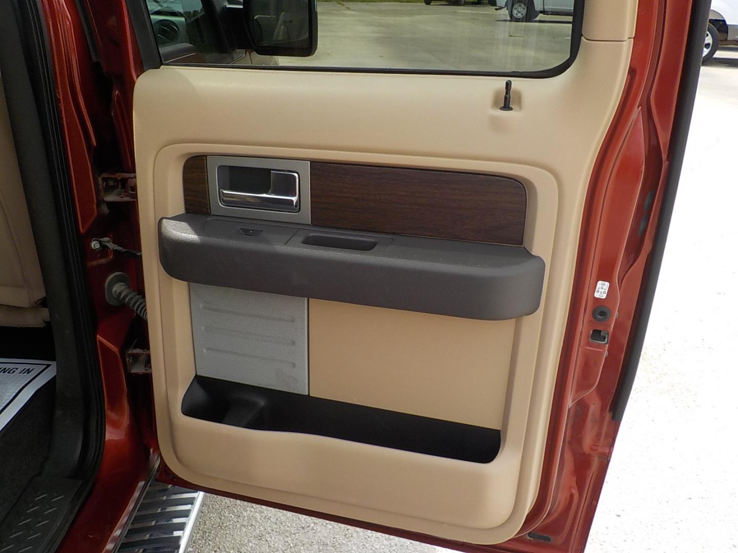 2014 Copper/Tan /Beige Ford F-150 Lariat SuperCrew 5.5-ft. Bed 4WD (1FTFW1EFXEK) with an 5.0L V8 engine, 6-Speed Automatic transmission, located at 1617 W Church Street, Livingston, TX, 77351, (936) 327-3600, 30.710995, -94.951157 - Good looking truck that runs and drives great!! - Photo#15