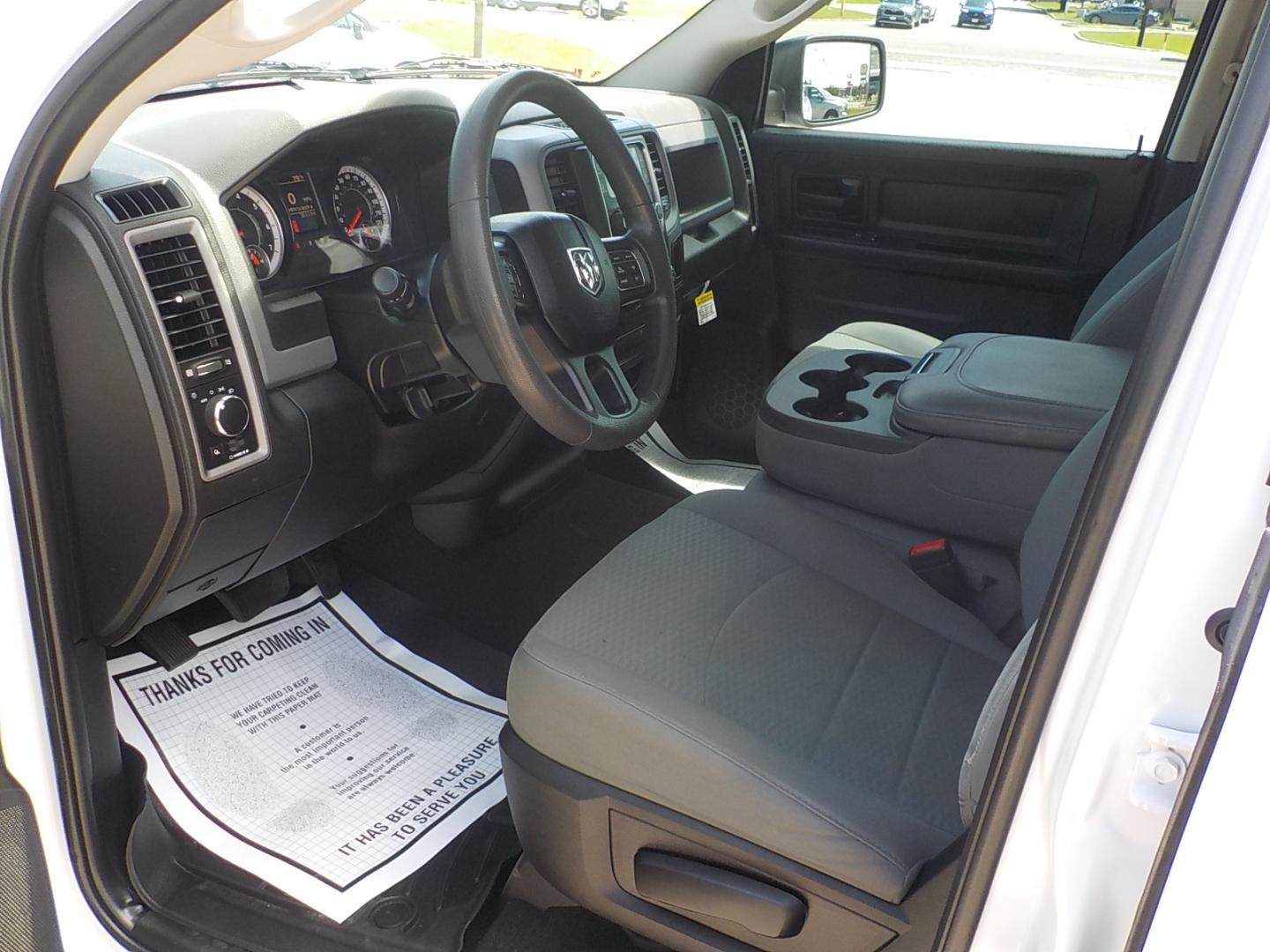 2020 White /Gray RAM 1500 Classic Tradesman Quad Cab 2WD (1C6RR6FG8LS) with an 3.6L V6 DOHC 24V FFV engine, 8A transmission, located at 1617 W Church Street, Livingston, TX, 77351, (936) 327-3600, 30.710995, -94.951157 - ONE OWNER!! LOW LOW MILES!! This is as nice of a truck that you're going to find for this money!!! - Photo#8