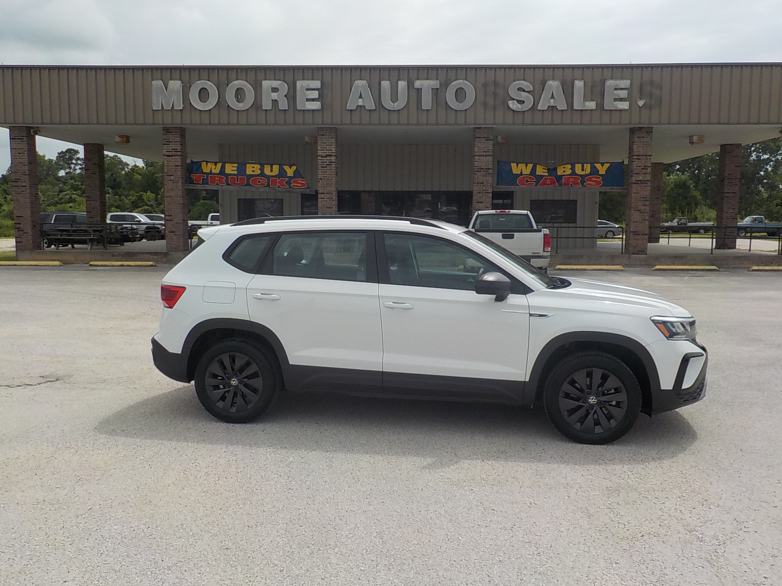 photo of 2024 Volkswagen Taos S