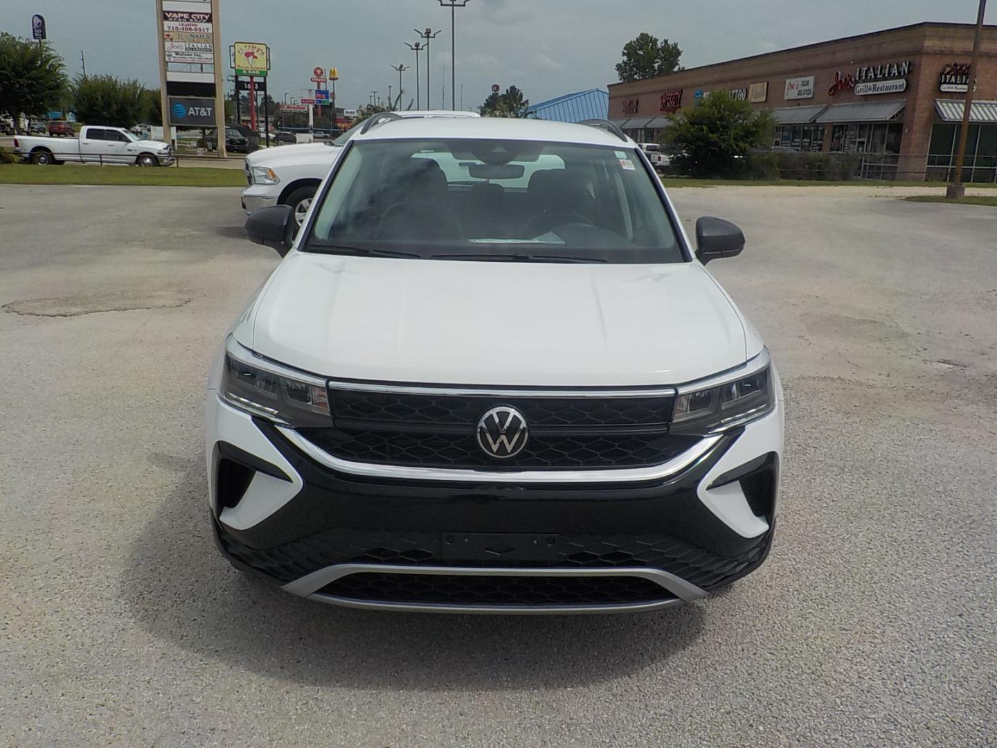 2024 White /Black Volkswagen Taos S (3VV5X7B27RM) with an 1.5L L4 SFI DOHC 16V engine, 8A transmission, located at 1617 W Church Street, Livingston, TX, 77351, (936) 327-3600, 30.710995, -94.951157 - This is a really sporty SUV that should get great fuel mileage for you!! - Photo#2