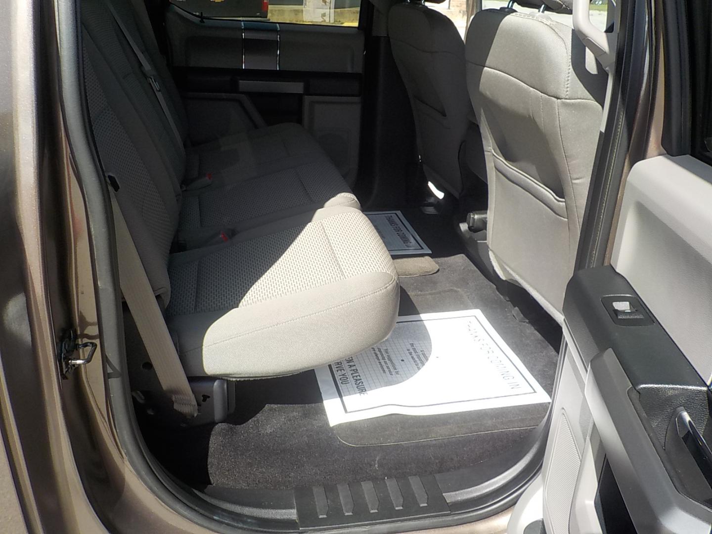 2015 Brown /Tan Ford F-150 XLT SuperCrew 6.5-ft. Bed 4WD (1FTEW1EF0FK) with an 5.0L V8 engine, 6-Speed Automatic transmission, located at 1617 W Church Street, Livingston, TX, 77351, (936) 327-3600, 30.710995, -94.951157 - ONE OWNER!! Been here in Livingston all it's life. This truck was well maintained! Buy it with confidence! - Photo#15