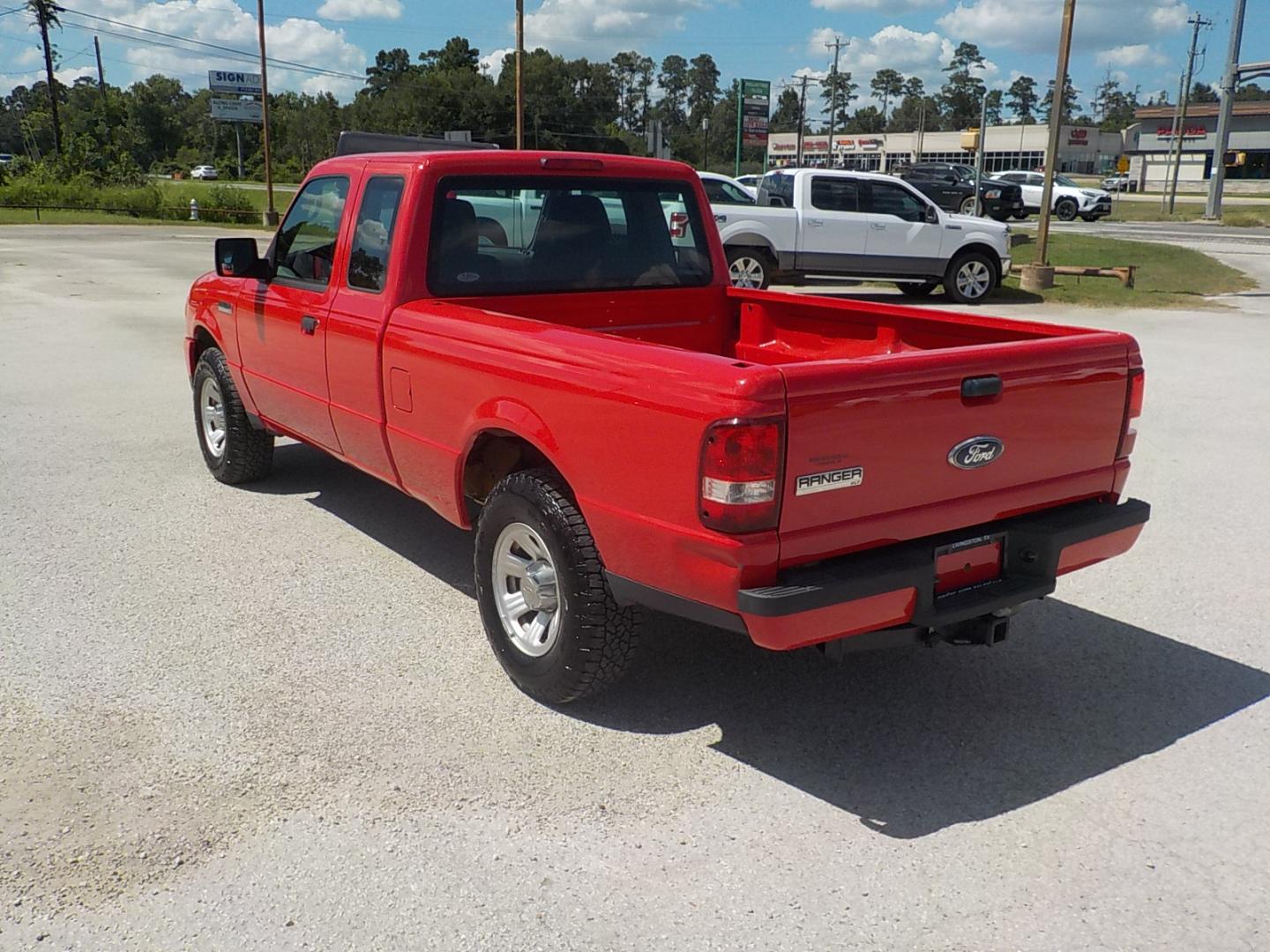 2011 RED /Gray Ford Ranger XLT SuperCab 2WD (1FTKR1EE4BP) with an 4.0L V6 SOHC 12V engine, located at 1617 W Church Street, Livingston, TX, 77351, (936) 327-3600, 30.710995, -94.951157 - ONE OWNER!! Low Low Miles!! Been here in Livingston all it's life!! Well maintained. And yes, those are the correct miles! - Photo#5