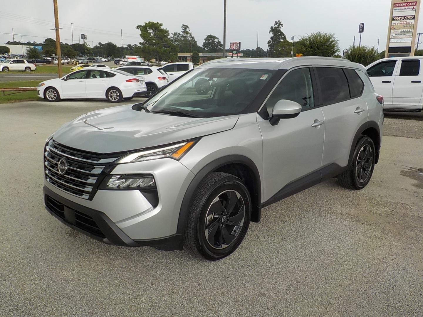 2024 Silver /Black Nissan Rogue SV (5N1BT3BA6RC) with an 2.5L L4 DOHC 16V engine, CVT transmission, located at 1617 W Church Street, Livingston, TX, 77351, (936) 327-3600, 30.710995, -94.951157 - WOW!! This is a SHARP VEHICLE!! It will be very economical to operate as well! - Photo#3