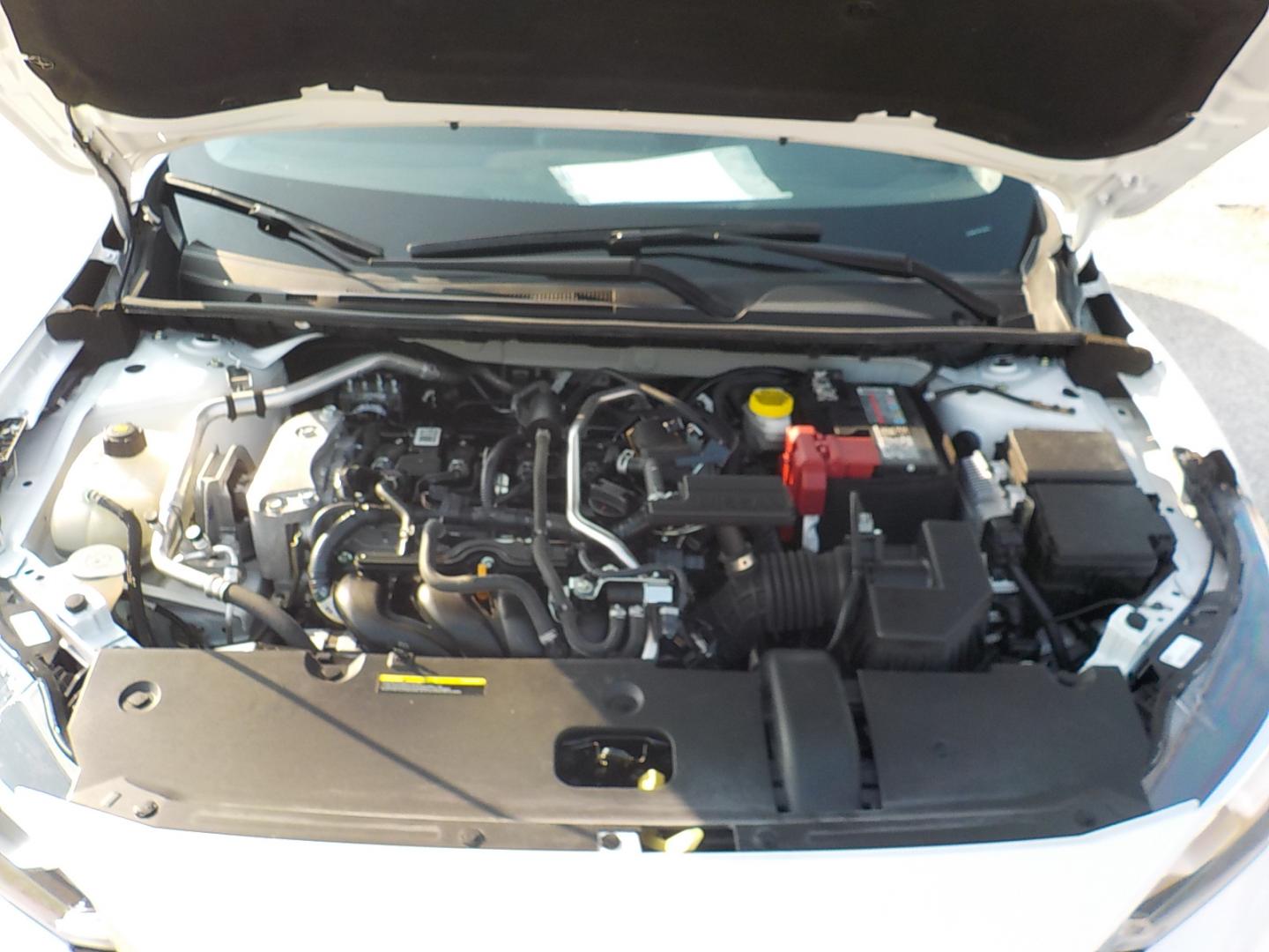 2023 White /Black Nissan Sentra SV (3N1AB8CV6PY) with an 1.8L L4 SFI DOHC 16V engine, CVT transmission, located at 1617 W Church Street, Livingston, TX, 77351, (936) 327-3600, 30.710995, -94.951157 - Good looking car that will get you where you need to be in style!! - Photo#19