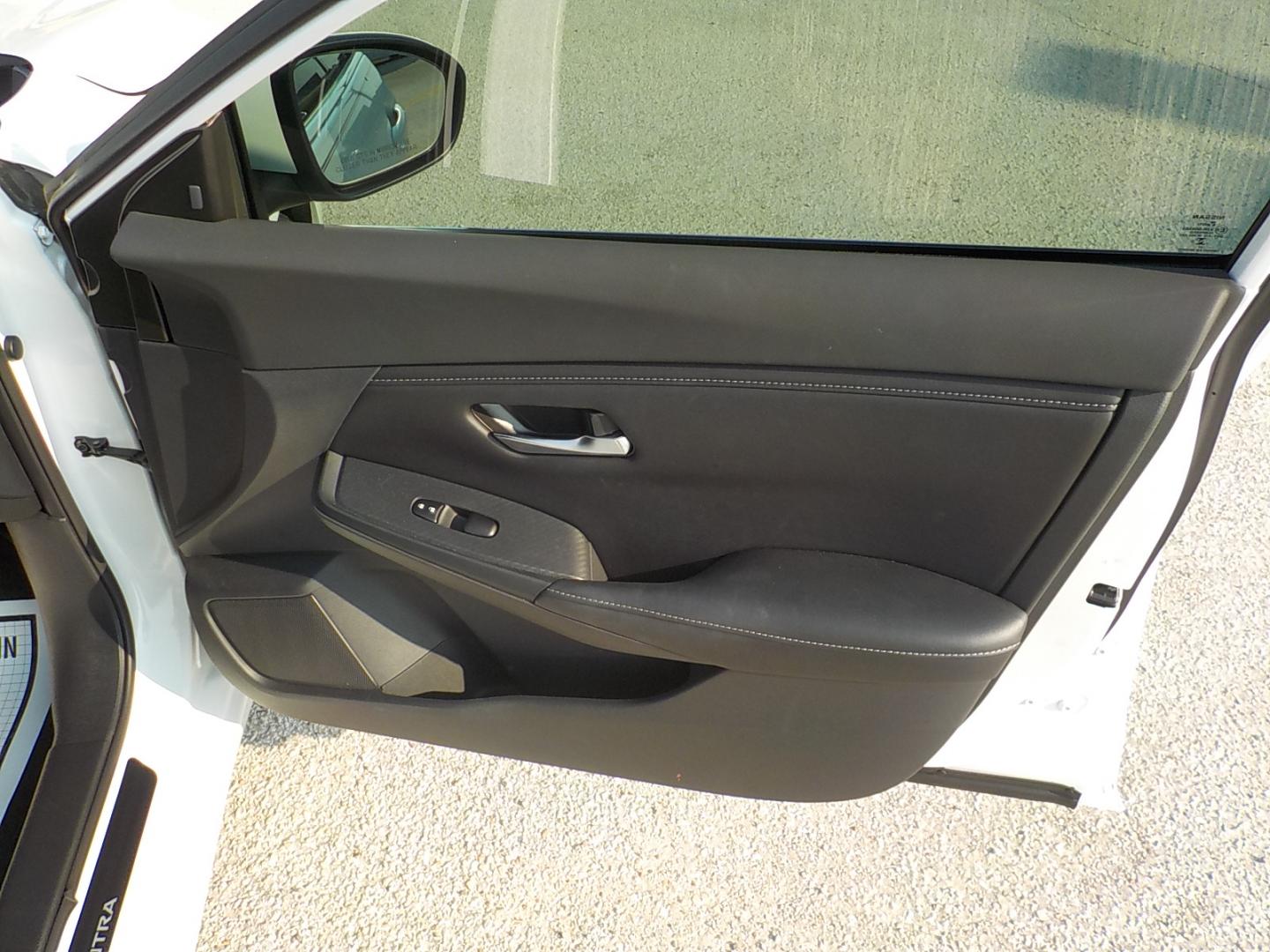 2023 White /Black Nissan Sentra SV (3N1AB8CV6PY) with an 1.8L L4 SFI DOHC 16V engine, CVT transmission, located at 1617 W Church Street, Livingston, TX, 77351, (936) 327-3600, 30.710995, -94.951157 - Good looking car that will get you where you need to be in style!! - Photo#18