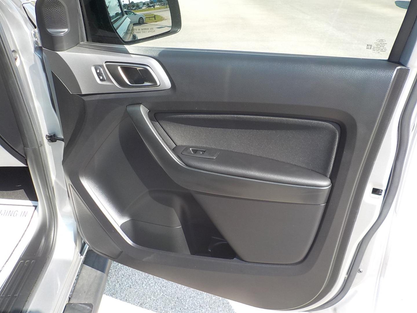2020 Silver /Black Ford Ranger XLT SuperCrew 2WD (1FTER4EH4LL) with an 2.3L L4 DOHC 16V engine, 10A transmission, located at 1617 W Church Street, Livingston, TX, 77351, (936) 327-3600, 30.710995, -94.951157 - ONE OWNER!! LOW MILES!! - Photo#18