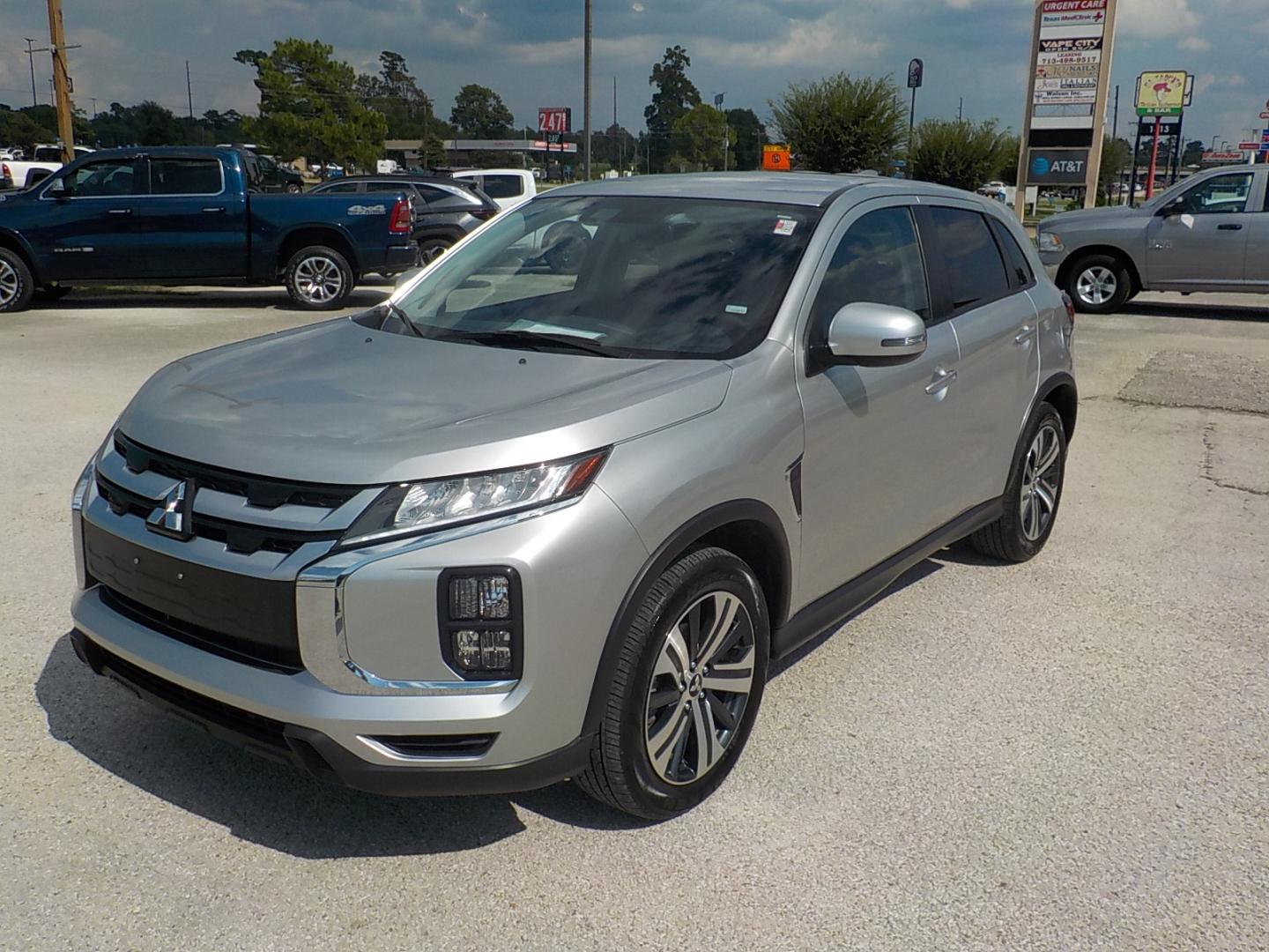2024 Silver /Black Mitsubishi Outlander Sport 2.0 ES 4WD (JA4ARUAU5RU) with an 2.0L L4 DOHC 16V engine, CVT transmission, located at 1617 W Church Street, Livingston, TX, 77351, (936) 327-3600, 30.710995, -94.951157 - ONE OWNER!! LOW MILES!! 4WD!! - Photo#3