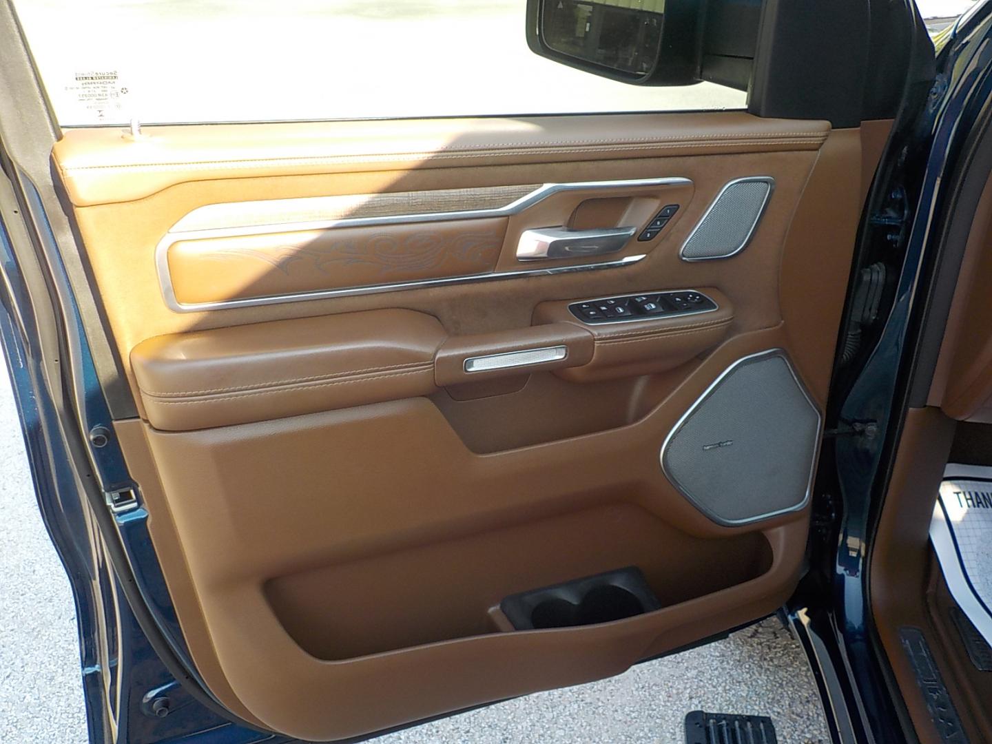 2021 Blue /Tan RAM 1500 Longhorn Crew Cab SWB 4WD (1C6SRFKT5MN) with an 5.7L V8 OHV 16V engine, 8A transmission, located at 1617 W Church Street, Livingston, TX, 77351, (936) 327-3600, 30.710995, -94.951157 - ONE OWNER!! LOW MILES!! IMMACULATE!! - Photo#9