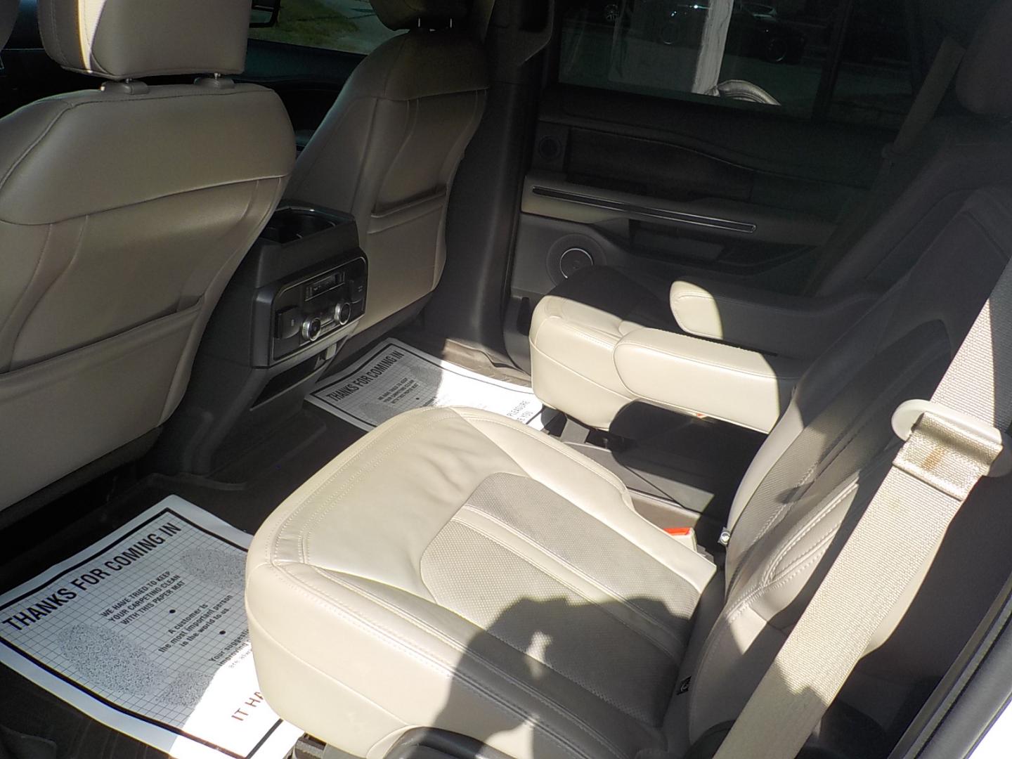 2019 White /Gray Ford Expedition Limited 4WD (1FMJU2AT5KE) with an 3.5L V6 DOHC 24V FFV engine, 6A transmission, located at 1617 W Church Street, Livingston, TX, 77351, (936) 327-3600, 30.710995, -94.951157 - Nice 4X4 family ride! Take the whole family to the lease this year in this comfortable expedition!! - Photo#10