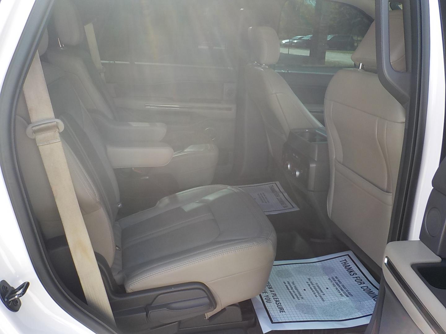 2019 White /Gray Ford Expedition Limited 4WD (1FMJU2AT5KE) with an 3.5L V6 DOHC 24V FFV engine, 6A transmission, located at 1617 W Church Street, Livingston, TX, 77351, (936) 327-3600, 30.710995, -94.951157 - Nice 4X4 family ride! Take the whole family to the lease this year in this comfortable expedition!! - Photo#19
