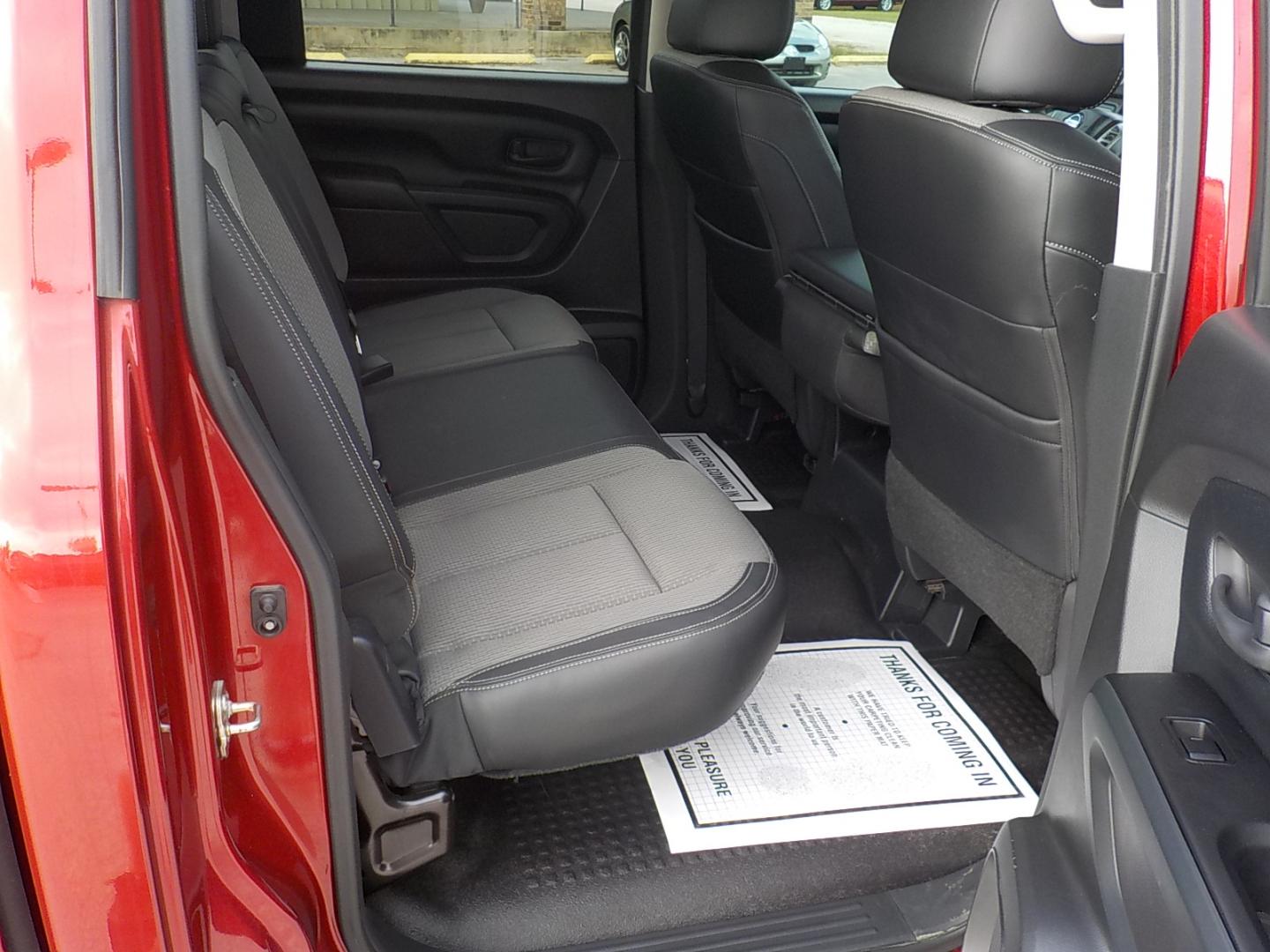 2017 Maroon /Black Nissan Titan S Crew Cab 2WD (1N6AA1EK3HN) with an 5.6L V8 DOHC 32V engine, 6A transmission, located at 1617 W Church Street, Livingston, TX, 77351, (936) 327-3600, 30.710995, -94.951157 - Extremely nice truck for the money!! Come check it out for yourself - Photo#15